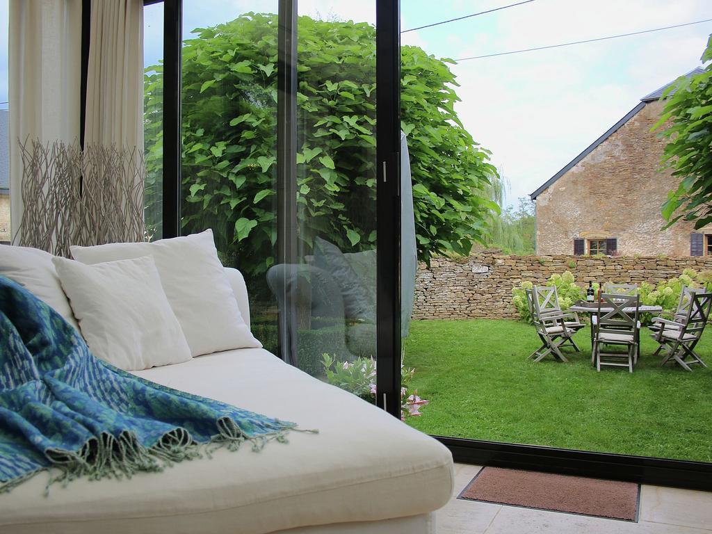Unique Holiday Home In Virton With Jacuzzi Latour Εξωτερικό φωτογραφία